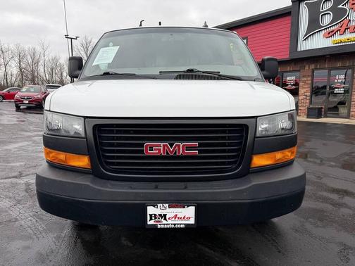 2023 GMC Savana 2500 Work Van