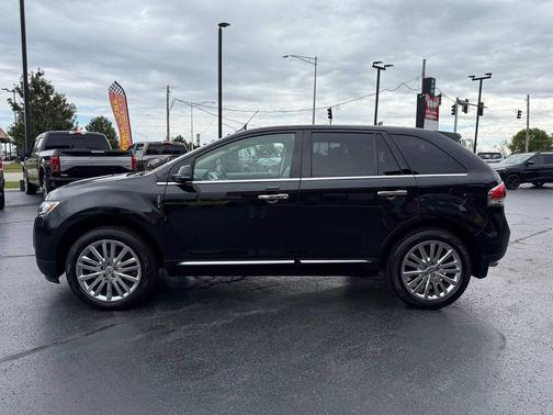 2015 Lincoln MKX Base