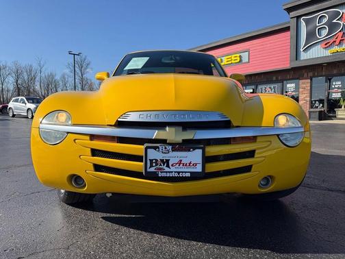 2003 Chevrolet SSR LS