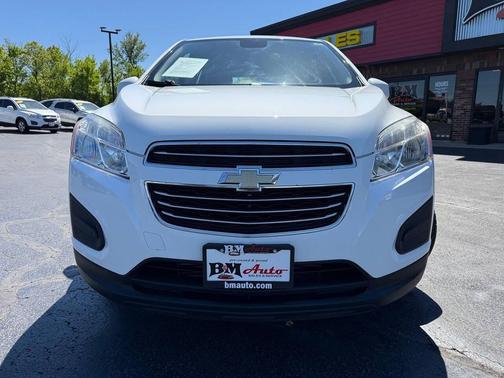 Summit White 2015 Chevrolet Trax 1LS