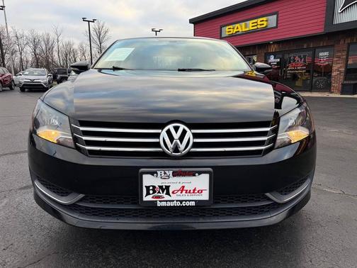 2012 Volkswagen Passat 2.5 SE