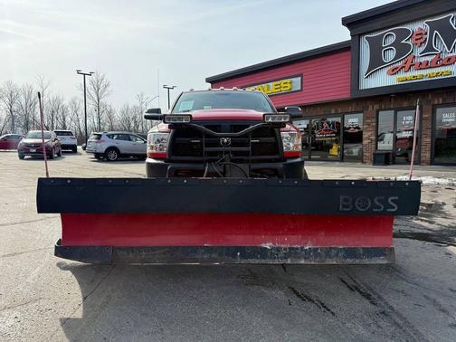 2018 RAM 3500 Tradesman Crew Cab 4x4 6'4' Box