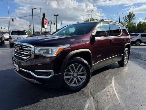 2017 GMC Acadia SLE-2
