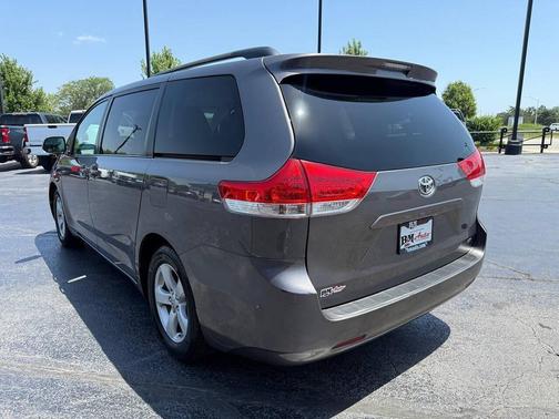 Predawn Gray Mica 2011 Toyota Sienna LE