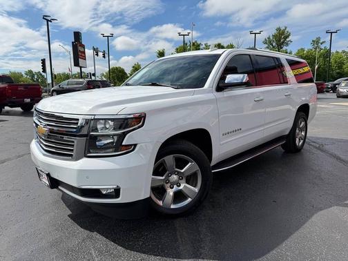 Summit White 2019 Chevrolet Suburban Premier