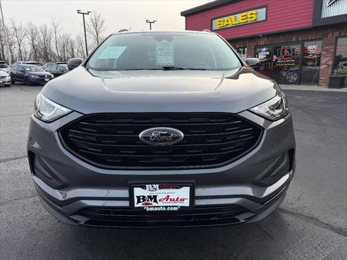 2022 Ford Edge SE
