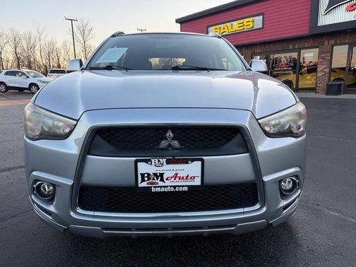 2011 Mitsubishi Outlander Sport SE