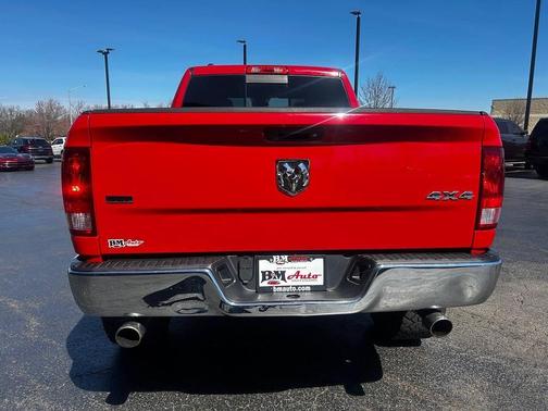 Flame Red Clearcoat 2017 RAM 1500 SLT