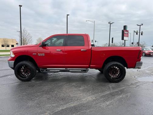 Flame Red Clearcoat 2017 RAM 1500 SLT