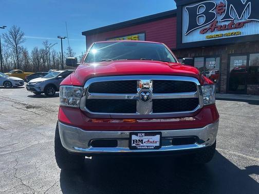 Flame Red Clearcoat 2017 RAM 1500 SLT