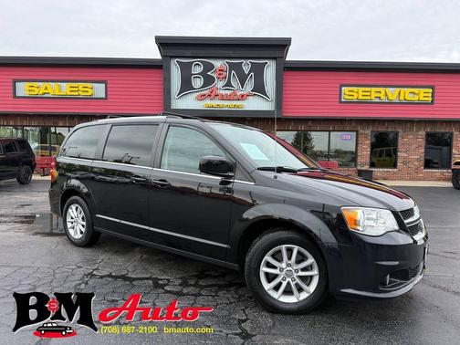Black Onyx Crystal Pearlcoat 2019 Dodge Grand Caravan SXT