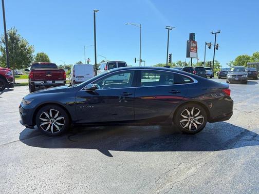 Blue Velvet Metallic 2017 Chevrolet Malibu 1LT