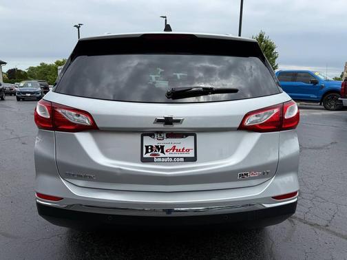 Silver Ice Metallic 2019 Chevrolet Equinox 1LT
