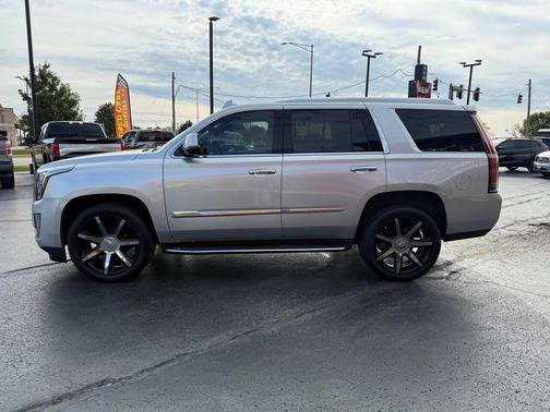2016 Cadillac Escalade Luxury