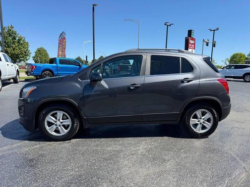 Cyber Gray Metallic 2016 Chevrolet Trax LT