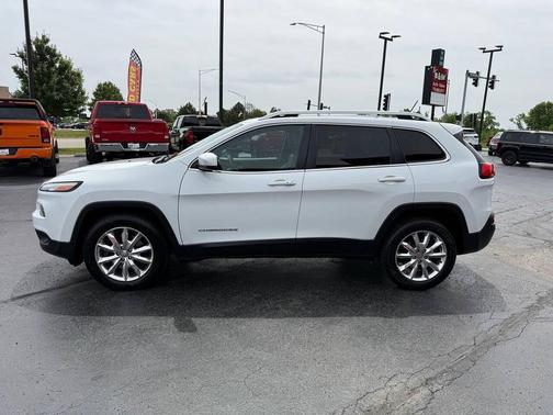 Bright White Clearcoat 2015 Jeep Cherokee Limited