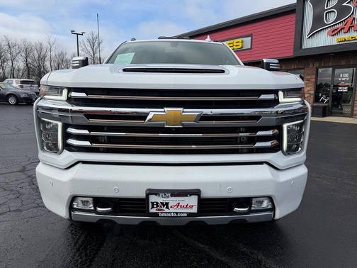 Summit White 2021 Chevrolet Silverado 2500 High Country