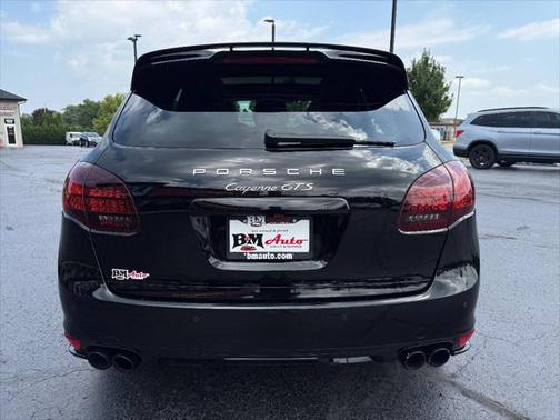 2013 Porsche Cayenne GTS