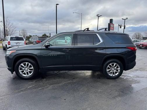 2018 Chevrolet Traverse LT Cloth