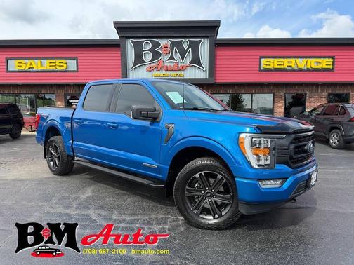 Velocity Blue Metallic 2021 Ford F-150 XLT