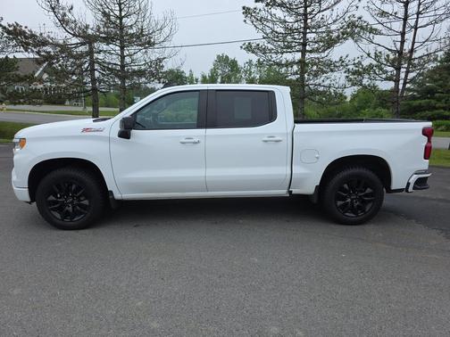 Summit White 2023 Chevrolet Silverado 1500 RST