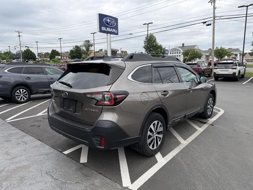 Brown 2022 Subaru Outback Premium