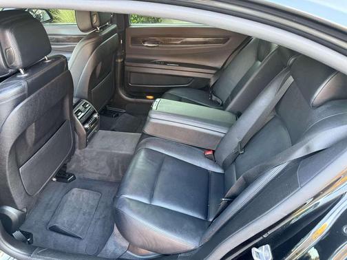 2013 BMW 750 Li