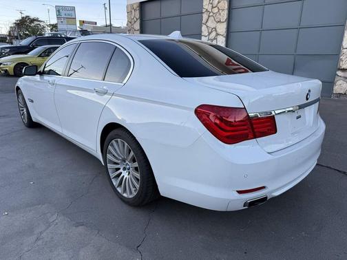 2011 BMW 750 Li