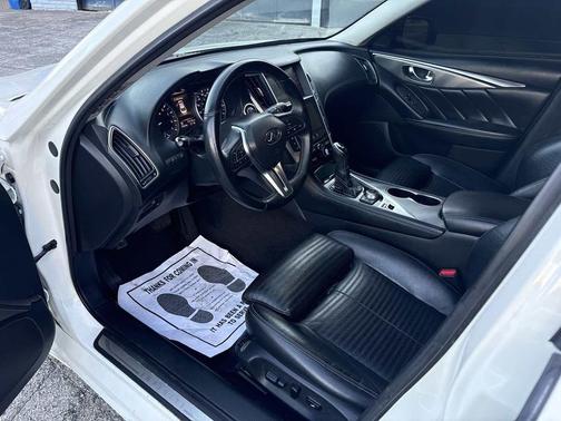 Majestic White 2018 INFINITI Q50 3.0t Sport