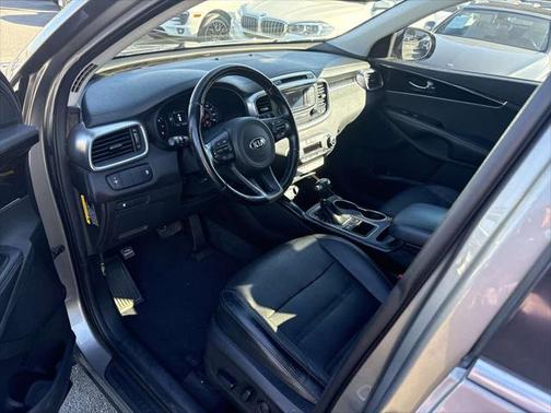 2016 Kia Sorento EX
