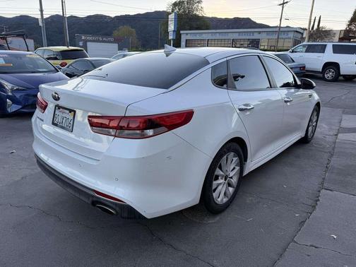 2018 Kia Optima LX