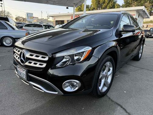 2018 Mercedes-Benz GLA 250 Base