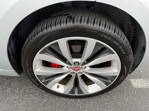 2019 Jaguar F-PACE S