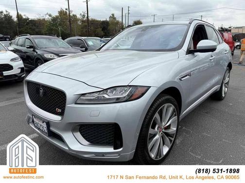 2019 Jaguar F-PACE S