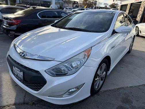 2012 Hyundai SONATA Hybrid Base