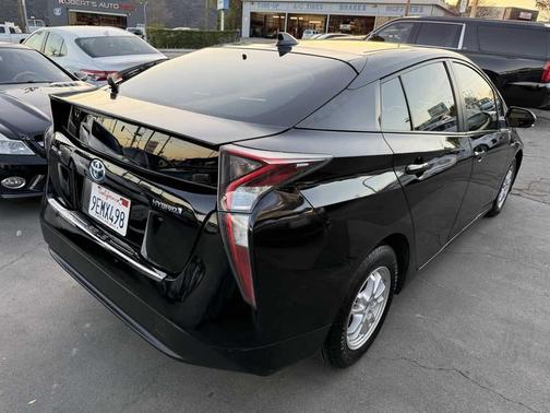 2016 Toyota Prius Two