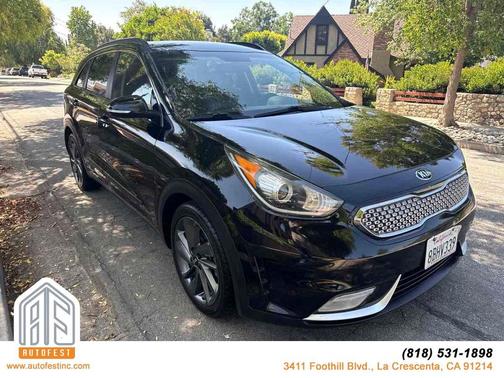 Aurora Black Pearl 2017 Kia Niro Touring