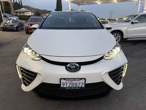 2017 Toyota Mirai Base