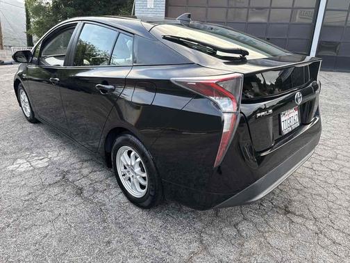 2016 Toyota Prius Two