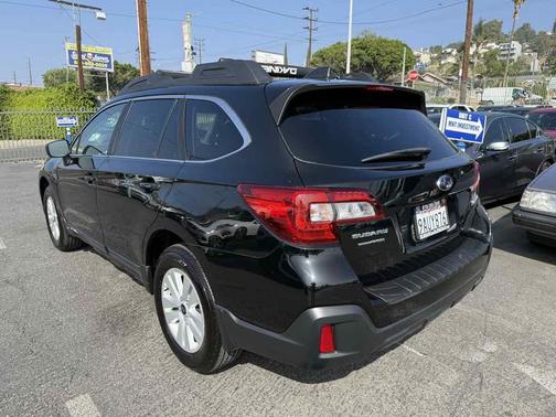 2018 Subaru Outback 2.5i Premium