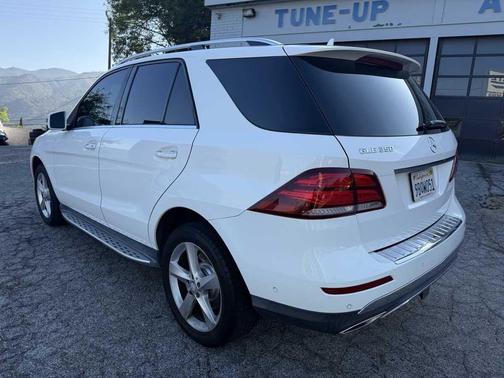 Polar White 2017 Mercedes-Benz GLE 350 Base
