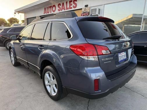 2014 Subaru Outback 2.5i Premium