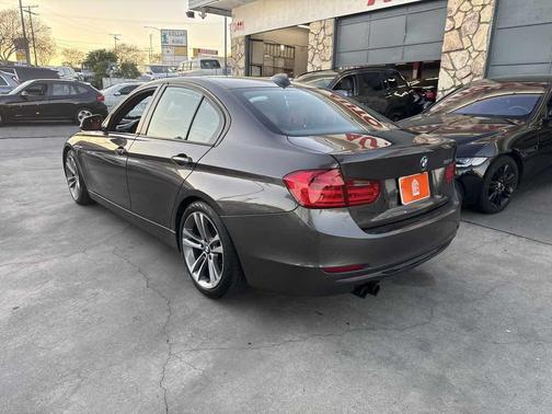 2013 BMW 328 328i