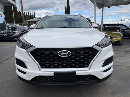 Winter White 2020 Hyundai TUCSON Value