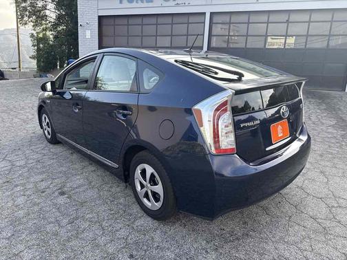 Nautical Blue Metallic 2012 Toyota Prius One