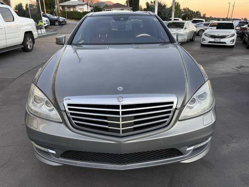 2013 Mercedes-Benz S-Class Sedan