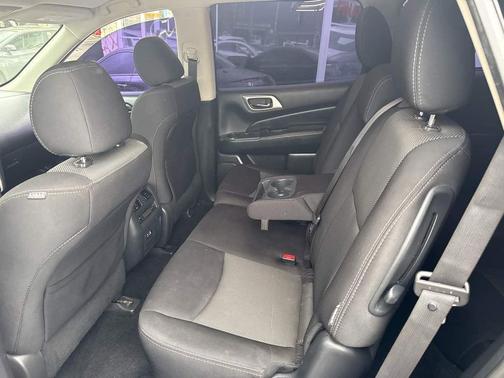 Magnetic Black Pearl 2020 Nissan Pathfinder S 2WD