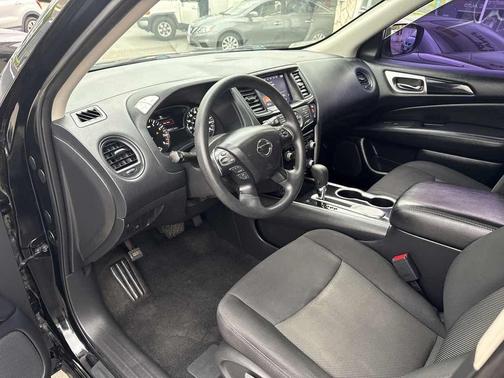 Magnetic Black Pearl 2020 Nissan Pathfinder S 2WD