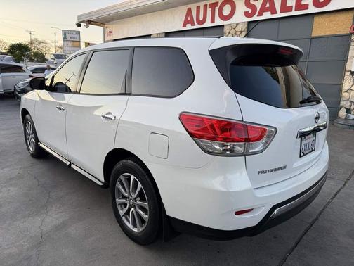 2013 Nissan Pathfinder S