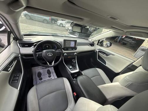 2019 Toyota RAV4 Hybrid Limited